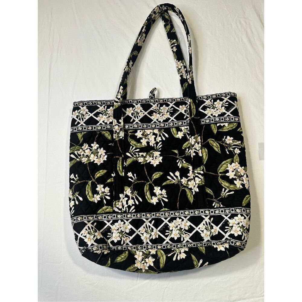 Vera Bradley Jasmine Flower Quilted Carryall Large Tote Shoulder Bag - Picture 1 of 8